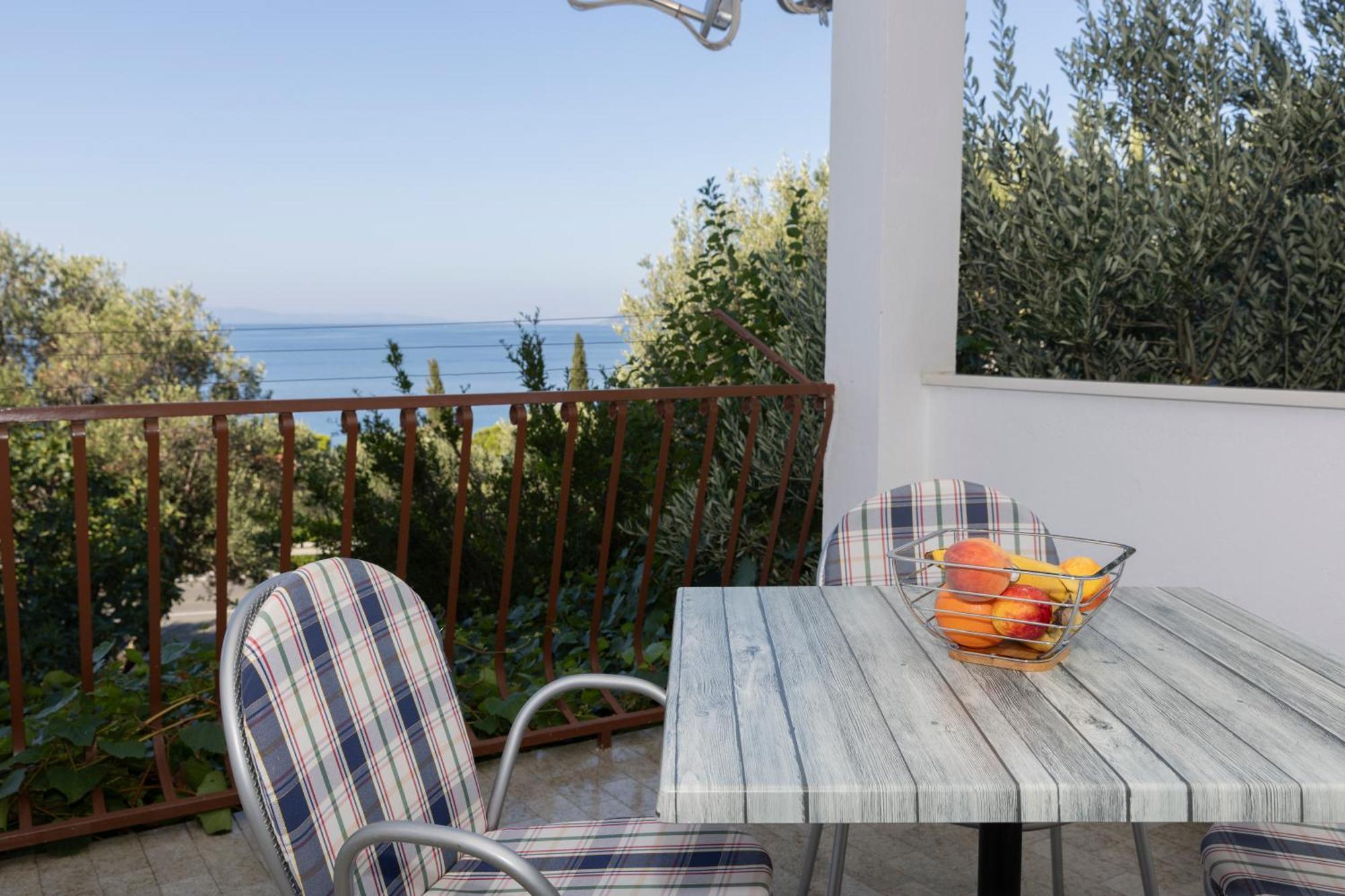 Apartmani Marta Tučepi Extérieur photo